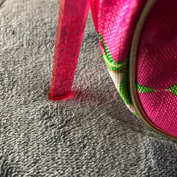 Lily Pulitzer Make Up Case Bag - Picture 3 of 4